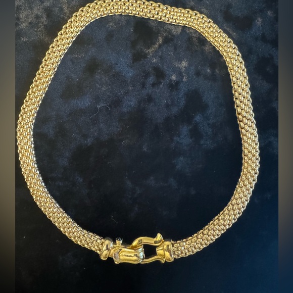 Jewelry - Elegant Gold Plated Necklace